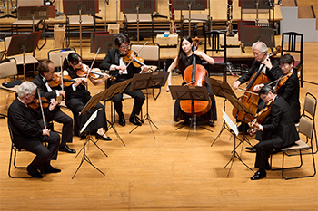 プレコンサートでの弦楽八重奏